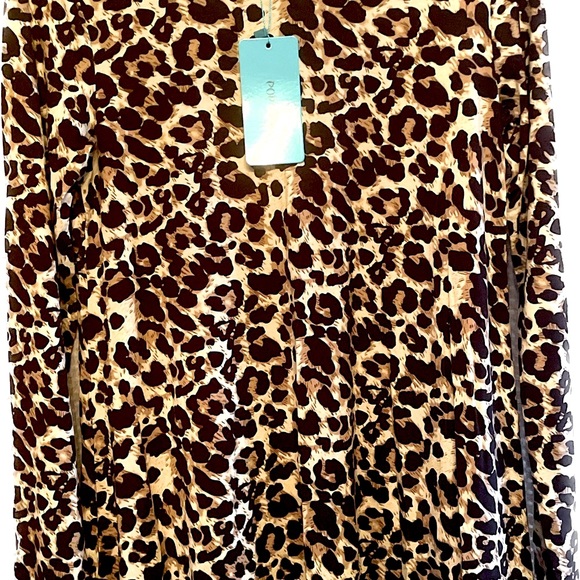 NWT,Swing Dress - Leopard print. - Picture 3 of 3